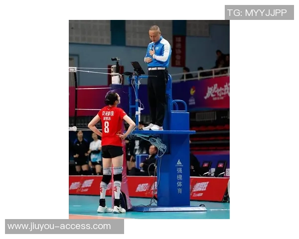 姚明与中国女排的传奇对决：体育精神与团队合作的完美交融