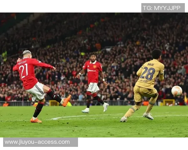 曼联逆袭巴萨6-2神奇扑救瞬间点燃全场激情解析