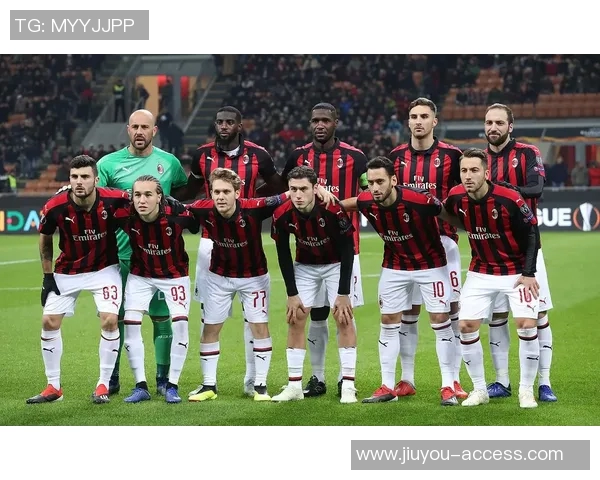 意甲焦点战：AC米兰狂胜巴萨五球神扑瞬间震撼全场