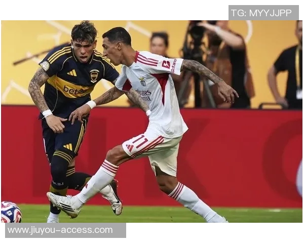 友谊赛精彩回顾里昂大胜本菲卡红牌事件引发全场热议与十大进球集锦 友谊赛精彩回顾里昂大胜本菲卡红牌事件引发全场热议与十大进球集锦